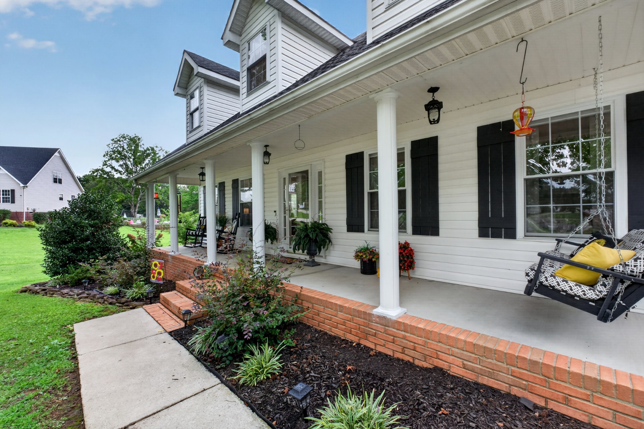 214 Lake Villa Cir
