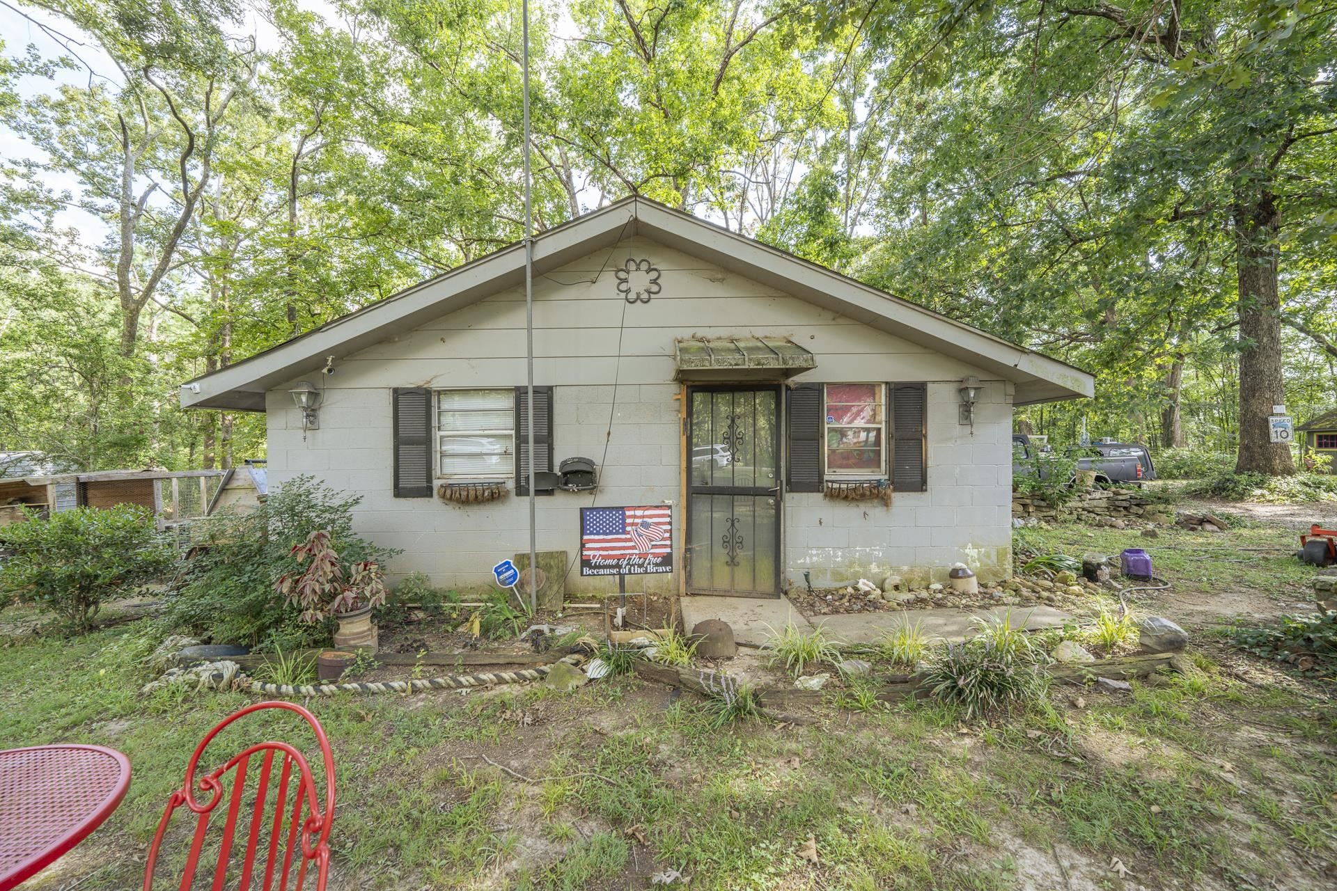 130 NEILL CEMETERY DR