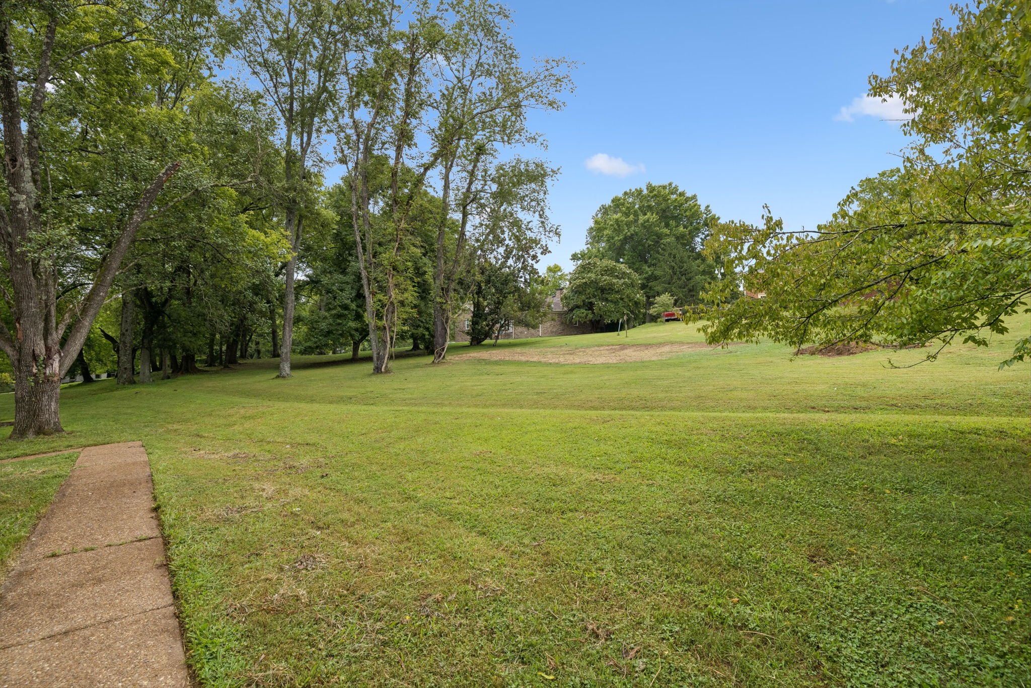 1005 Vista Cir