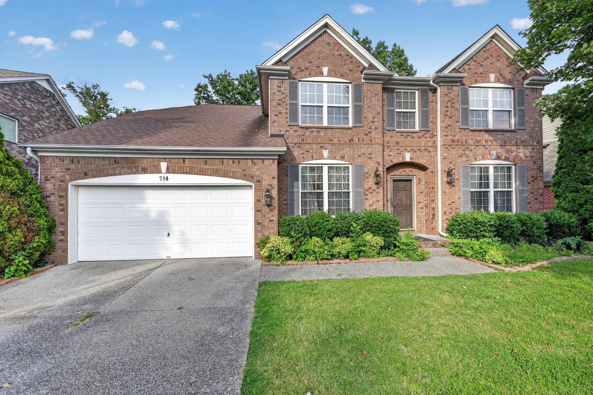714 Crestmark Dr