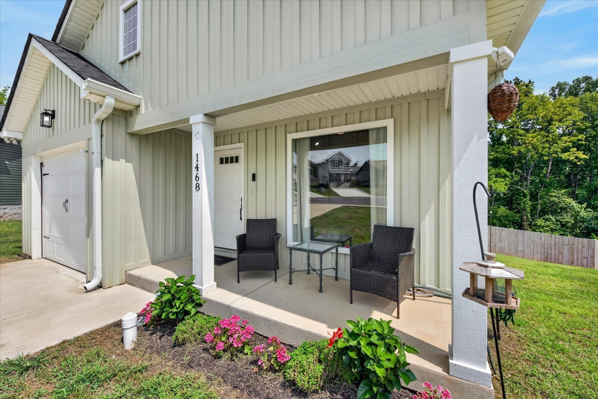 1468 Isaiah Dr