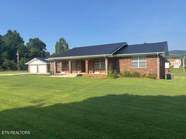 103 W Legion Circle