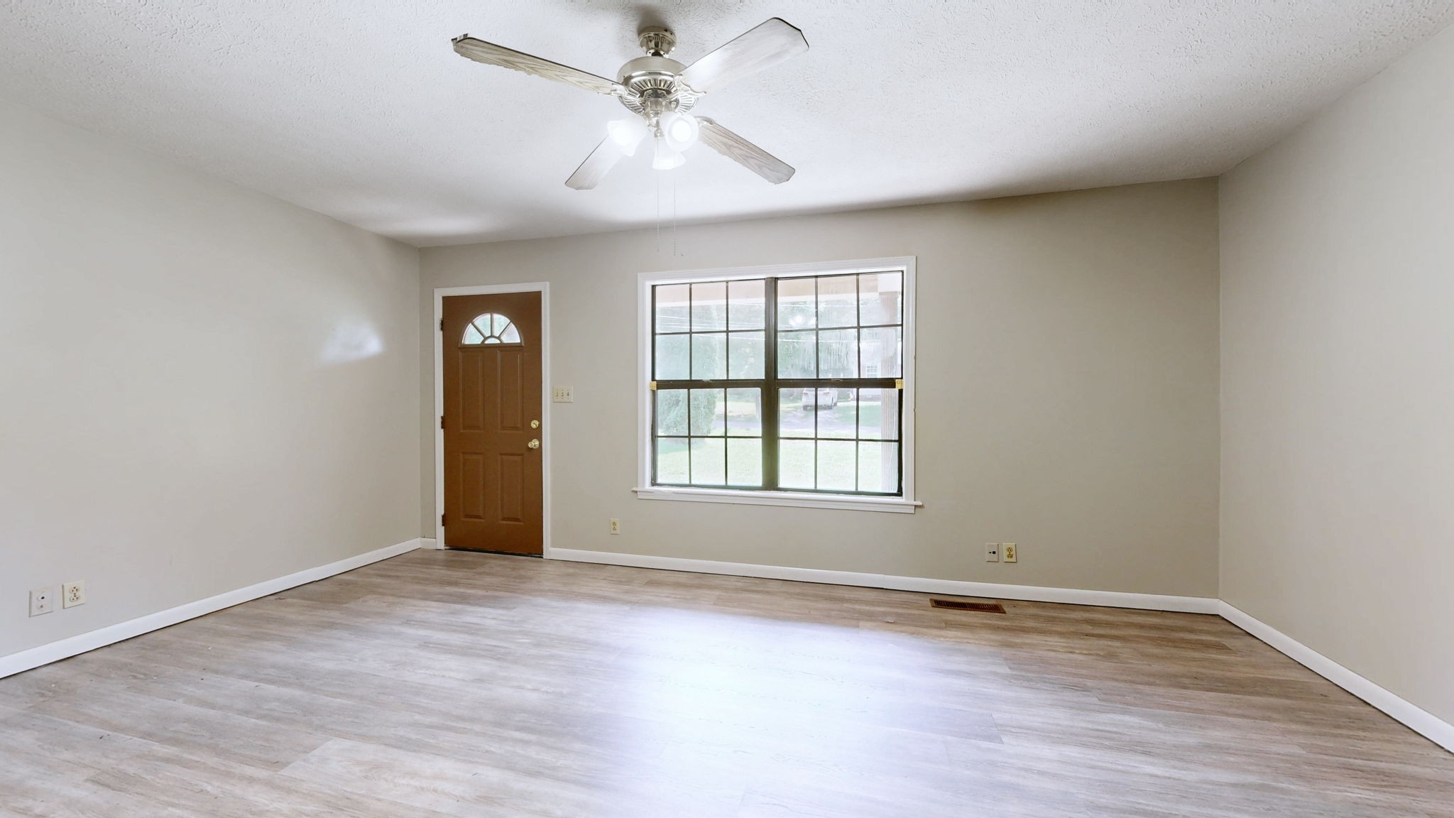 14 Cable Rd