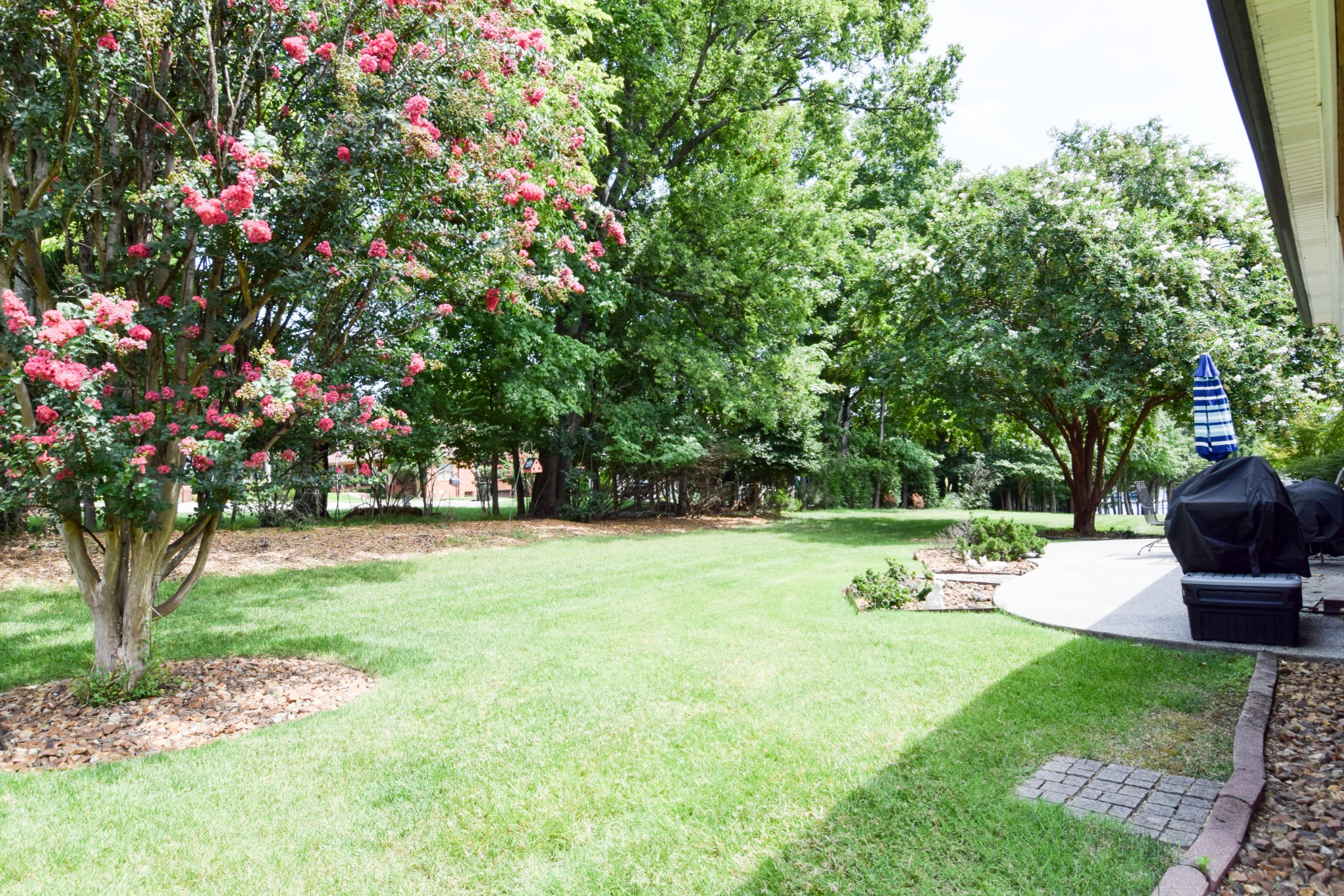 1074 Isaac Franklin Dr
