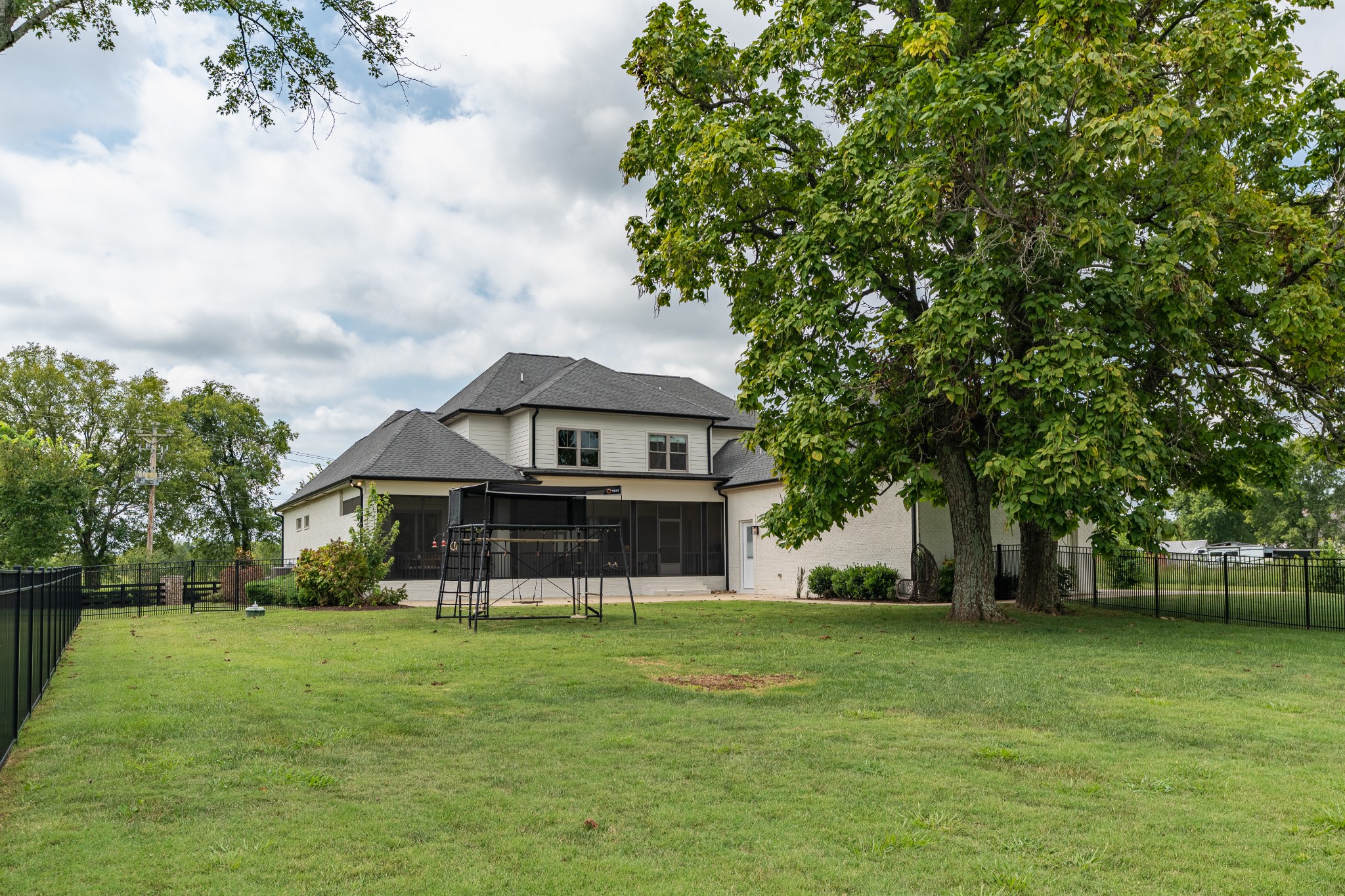 2070 Swamp Leanna Rd