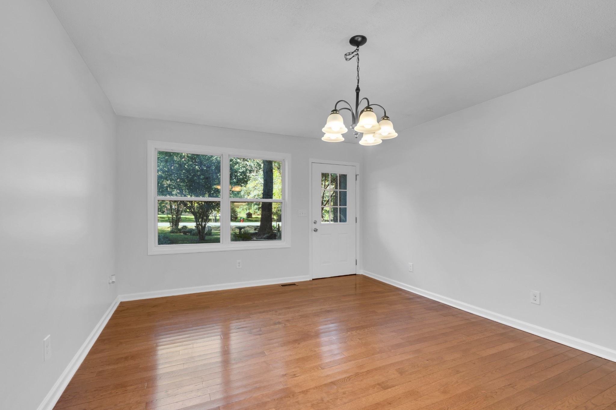 125 Dogwood Dr