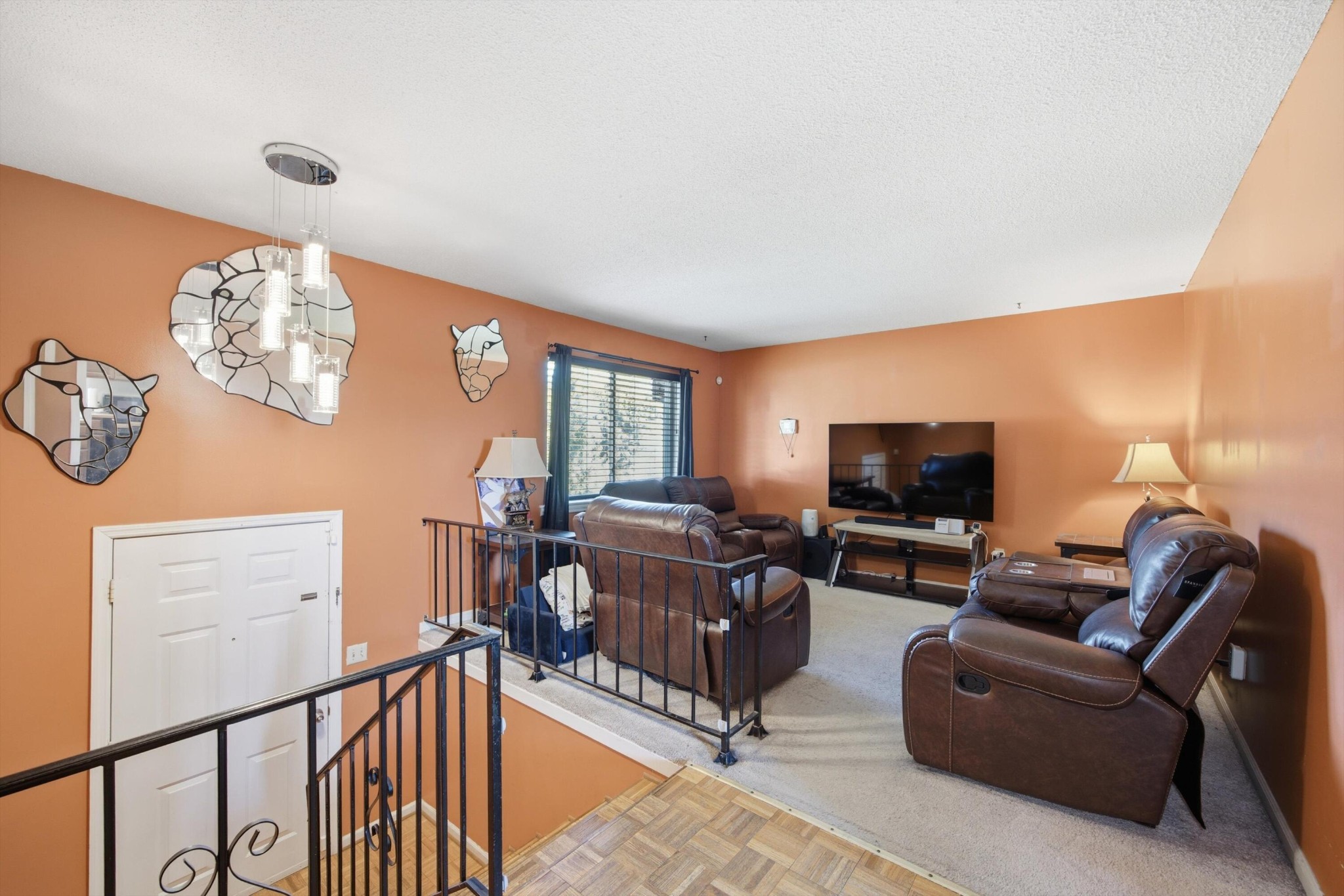 4200 Shady Oak Drive