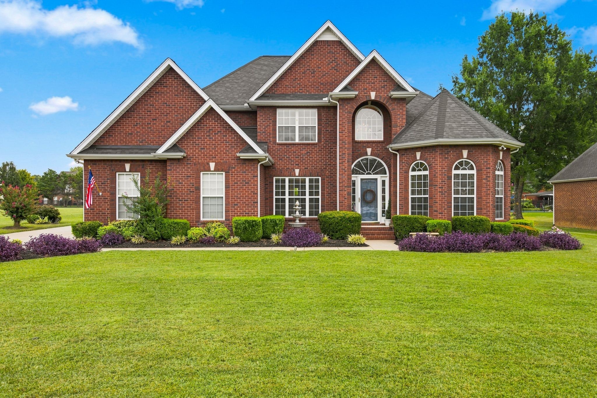 1216 Harvest Grove Blvd