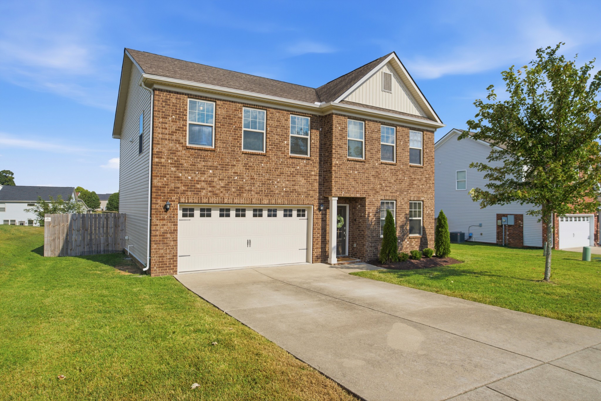 3039 Commonwealth Dr
