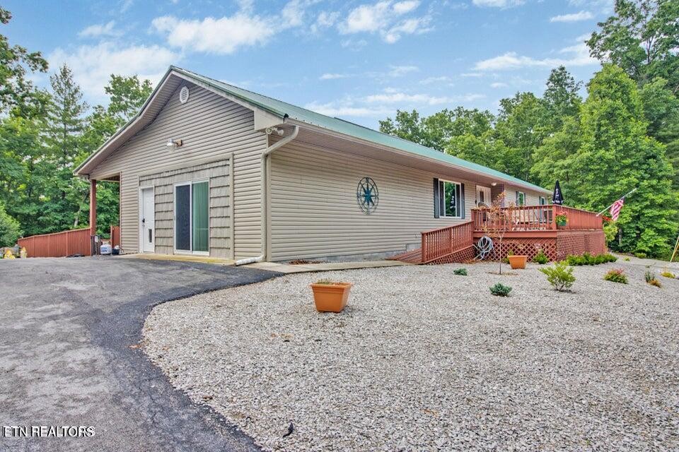 400 Georgee Rd