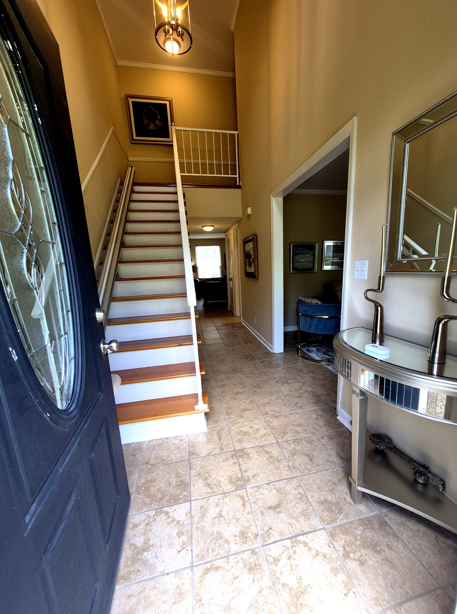 128 Boxwood Dr