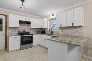 218 Alpine Dr