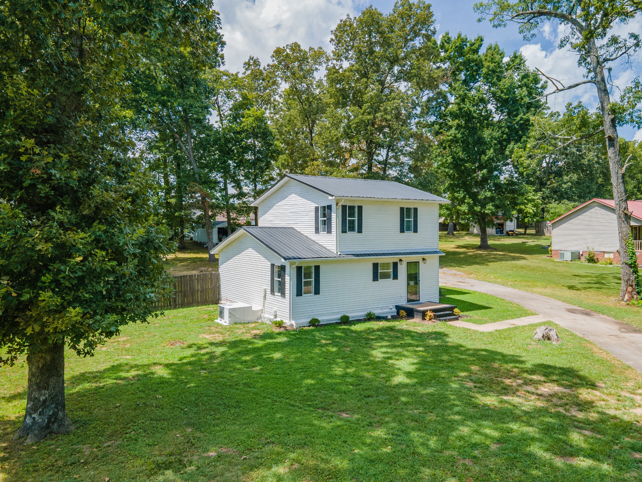 521 Parkway Rd