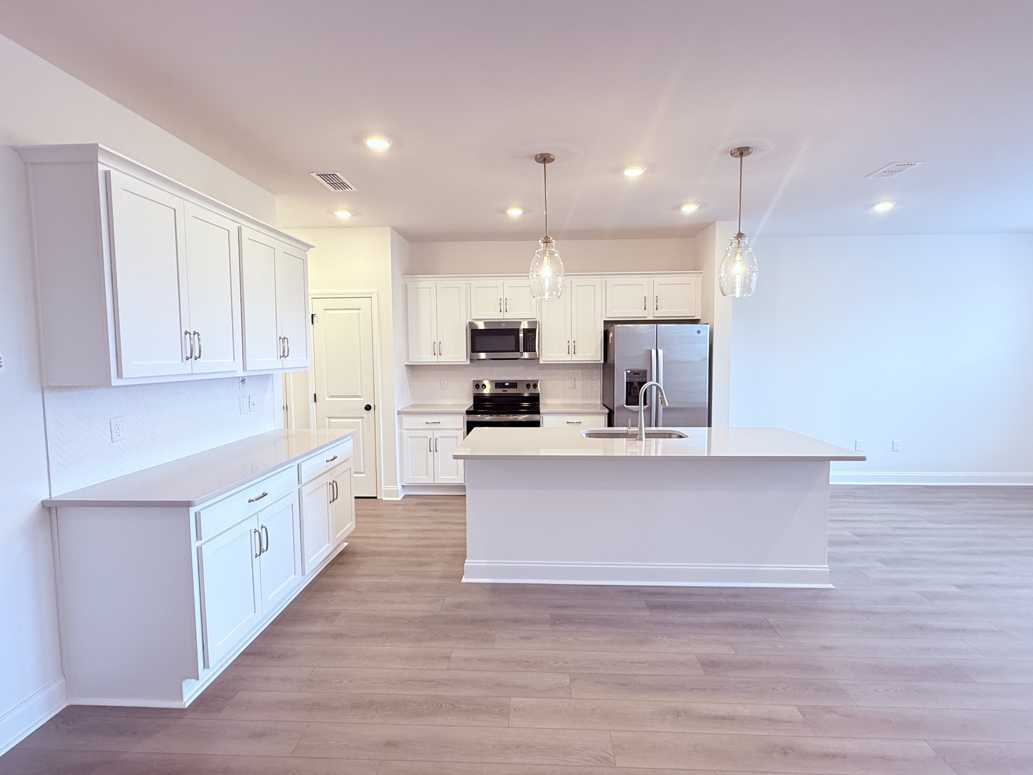 2718 Willowoak Trl