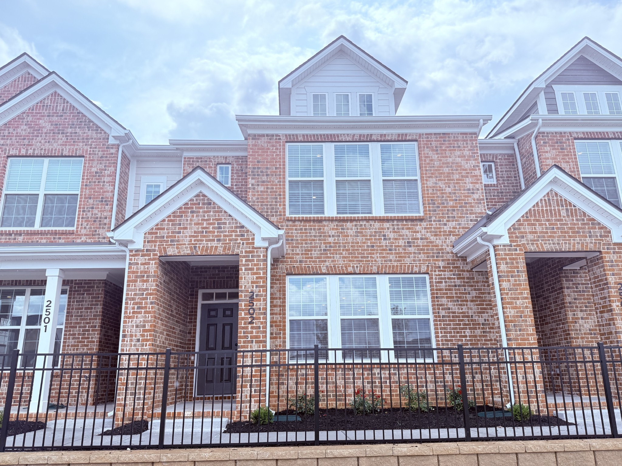 2718 Willowoak Trl