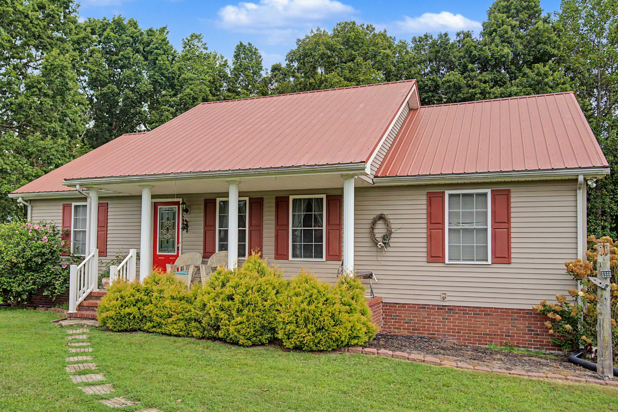 8229 Galen Rd