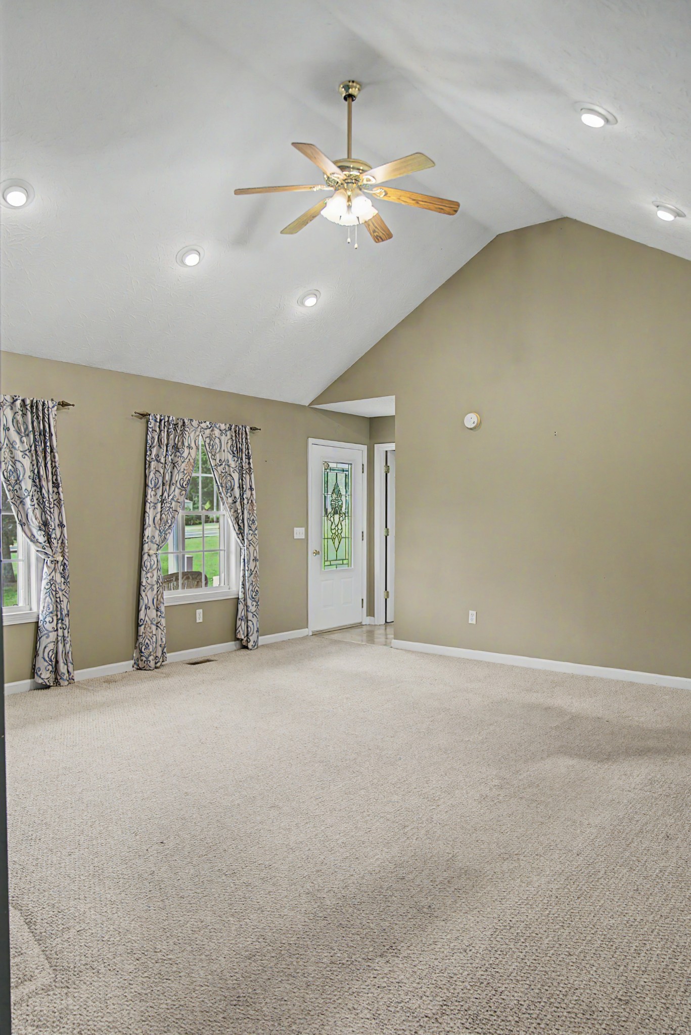 8229 Galen Rd