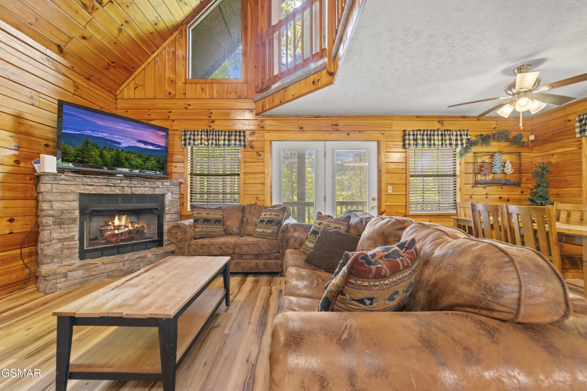 1656 Racoon Den Way