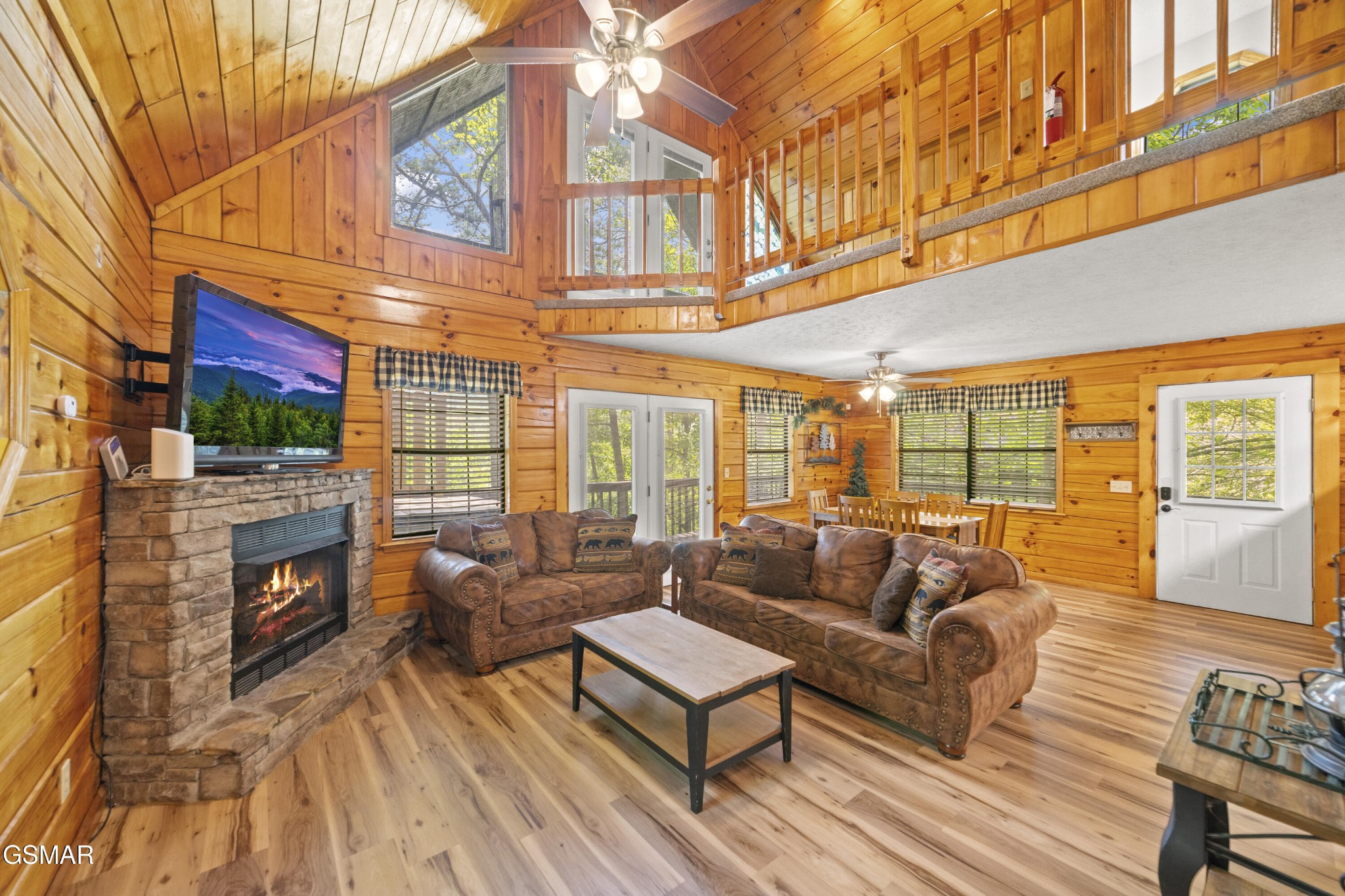 1656 Racoon Den Way