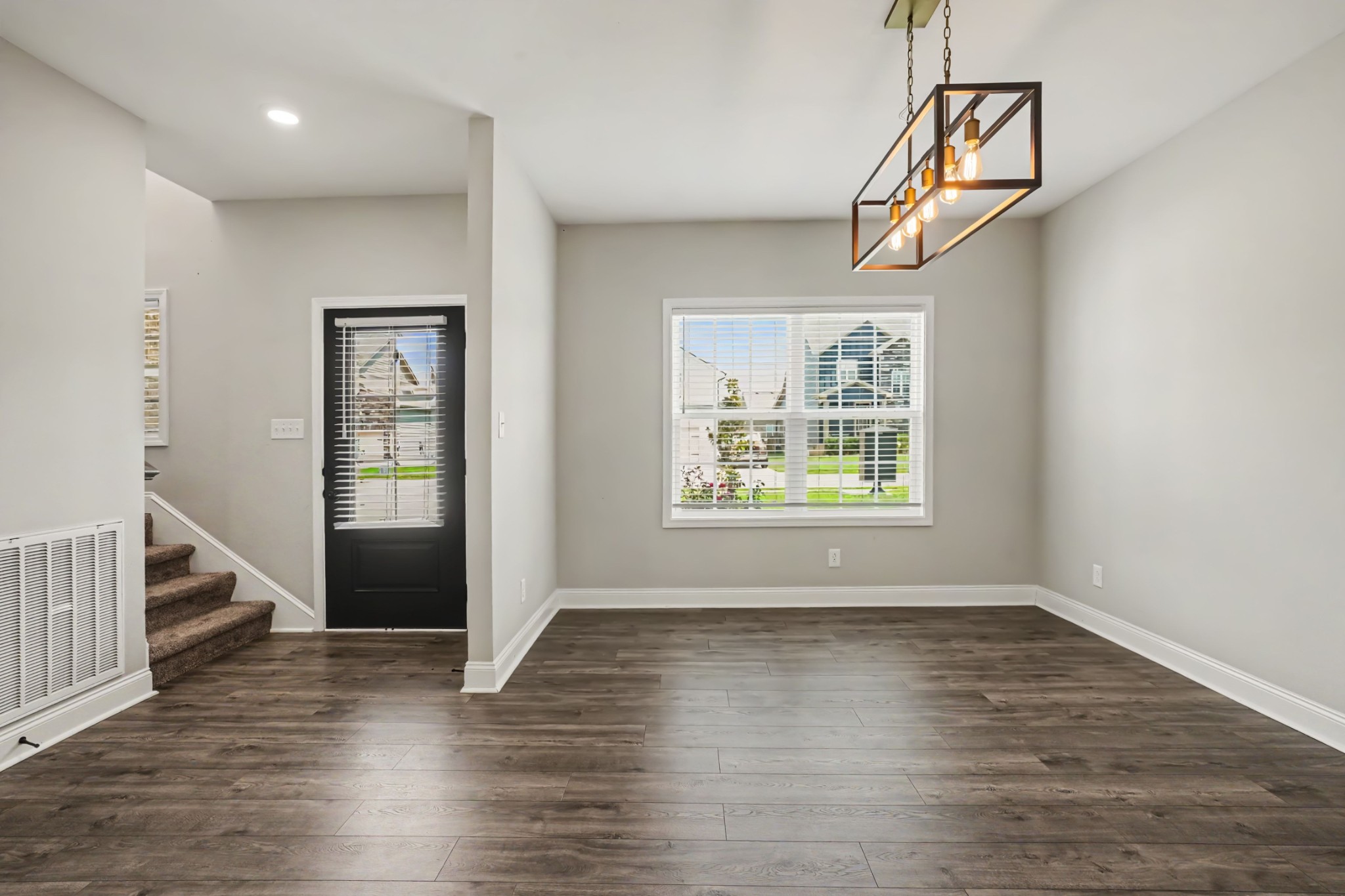 528 Dexter Dr