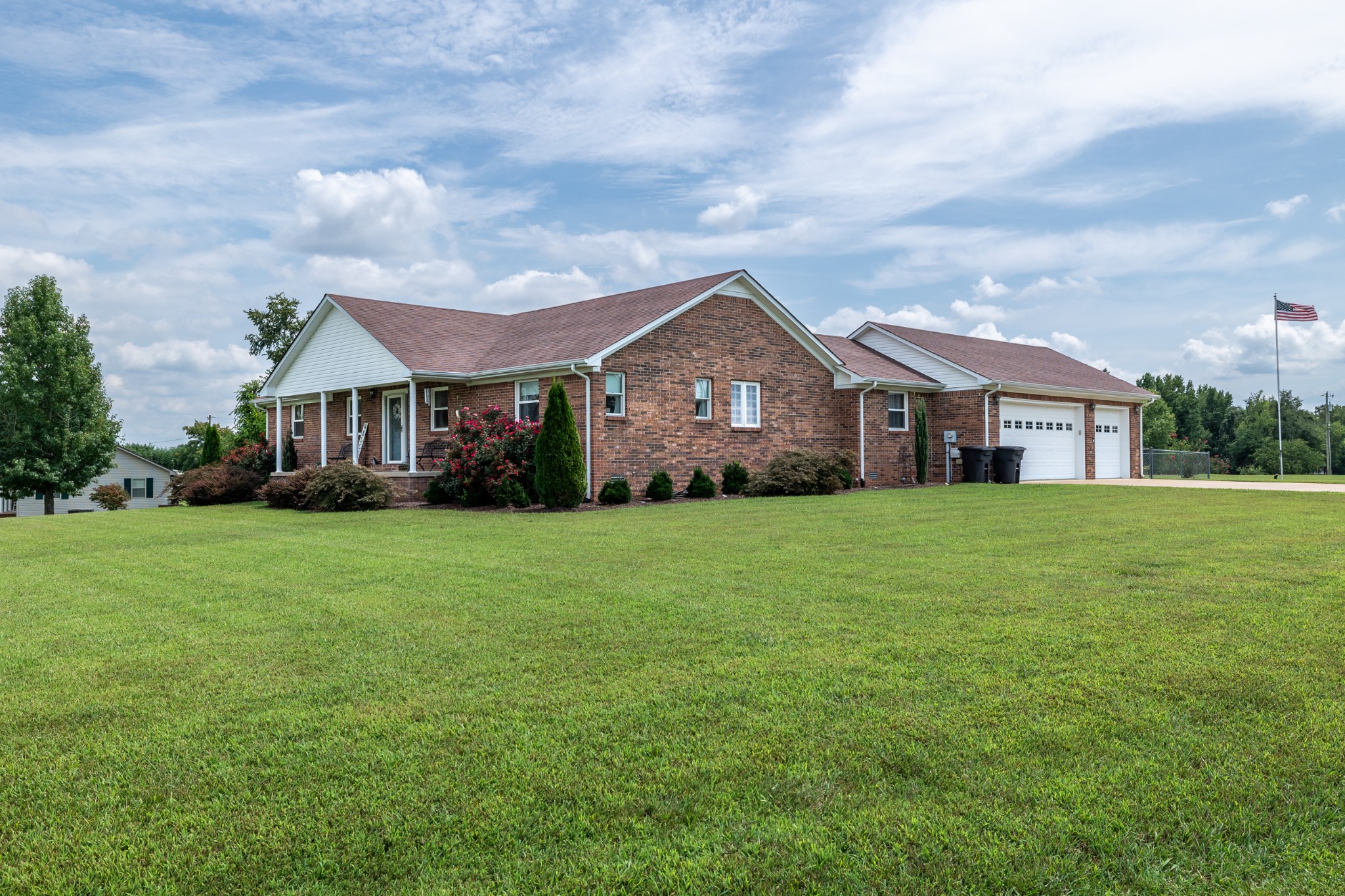 105 Monument Cir