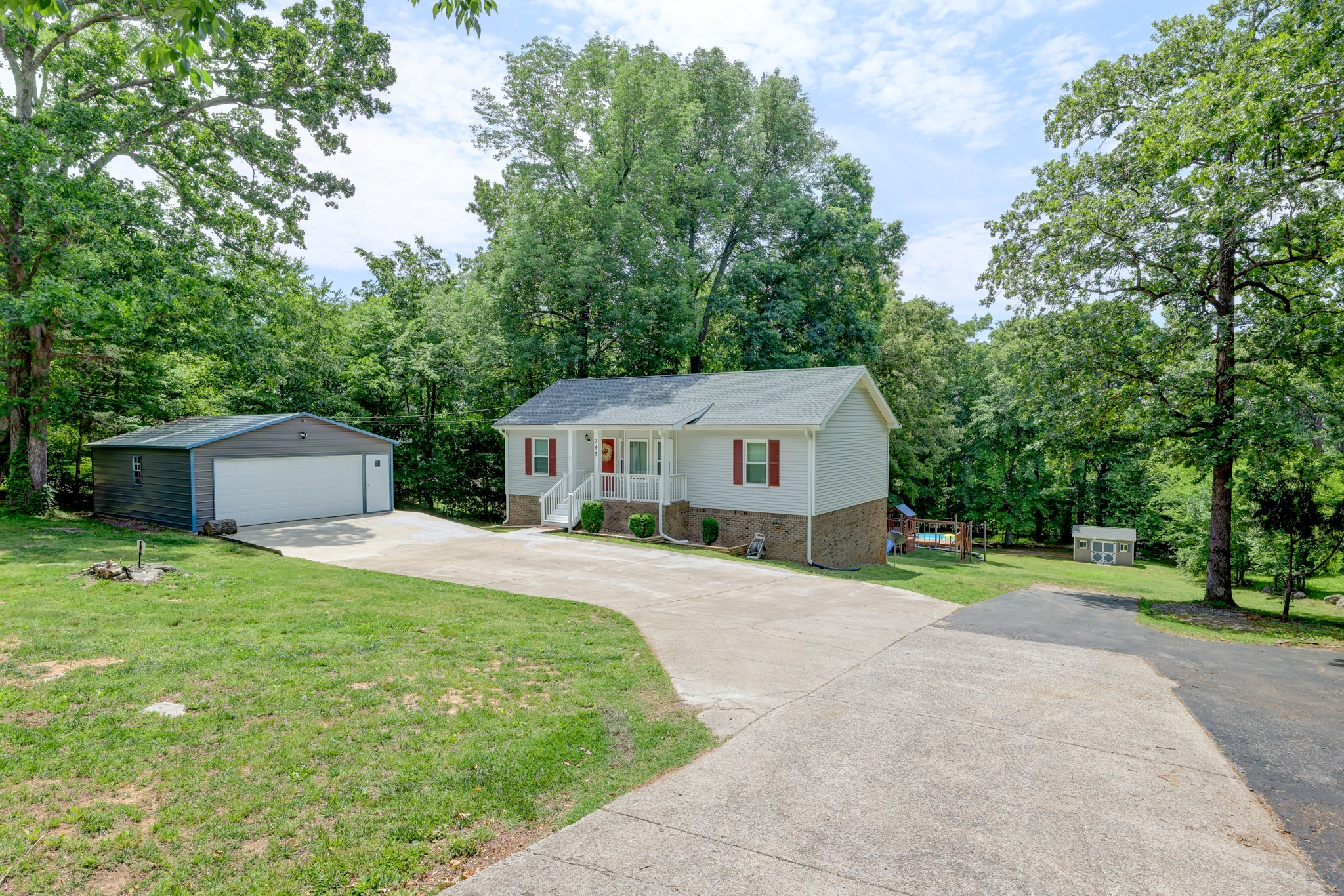 245 Gip Manning Rd