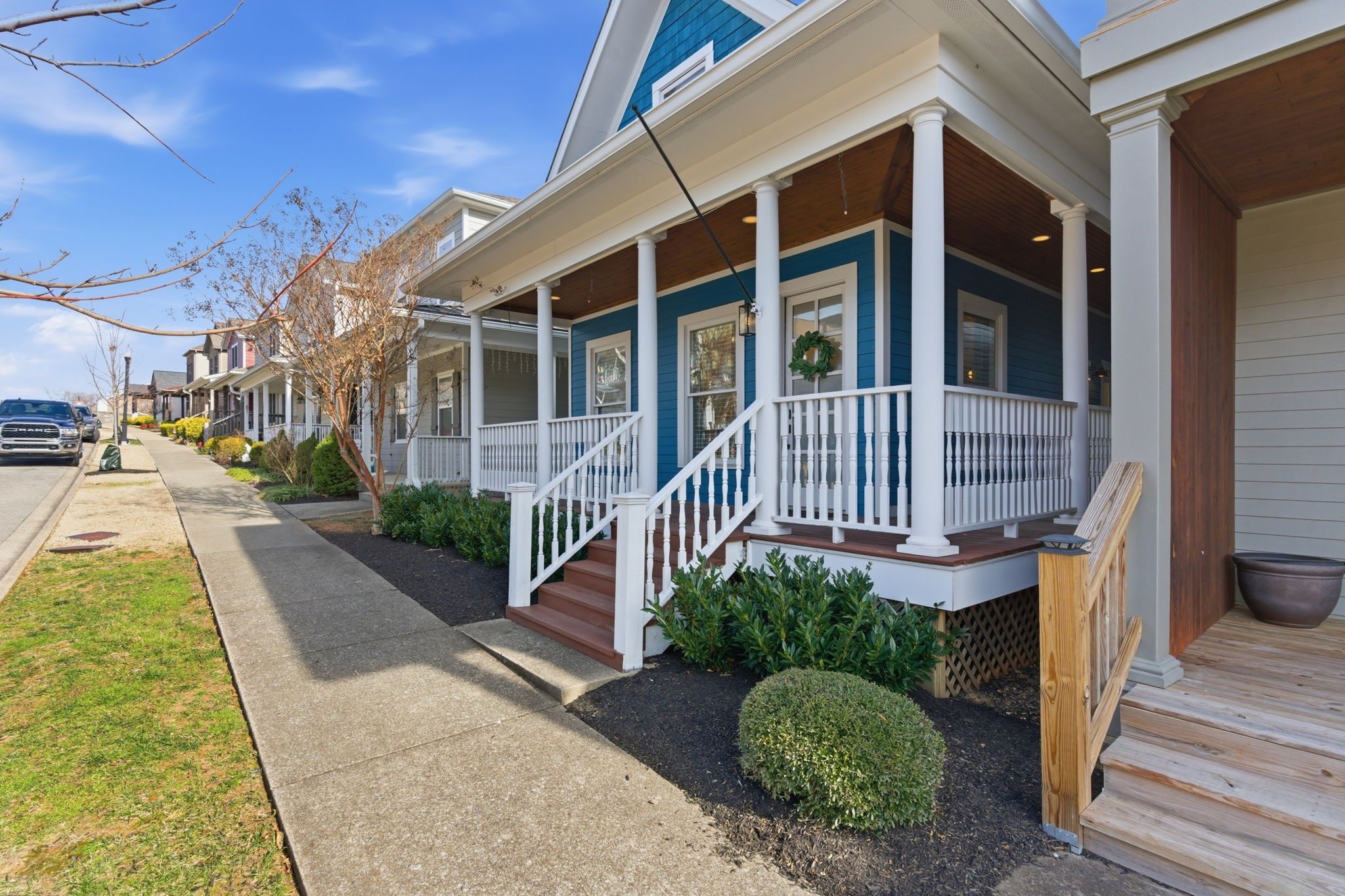 315 Augusta Ave
