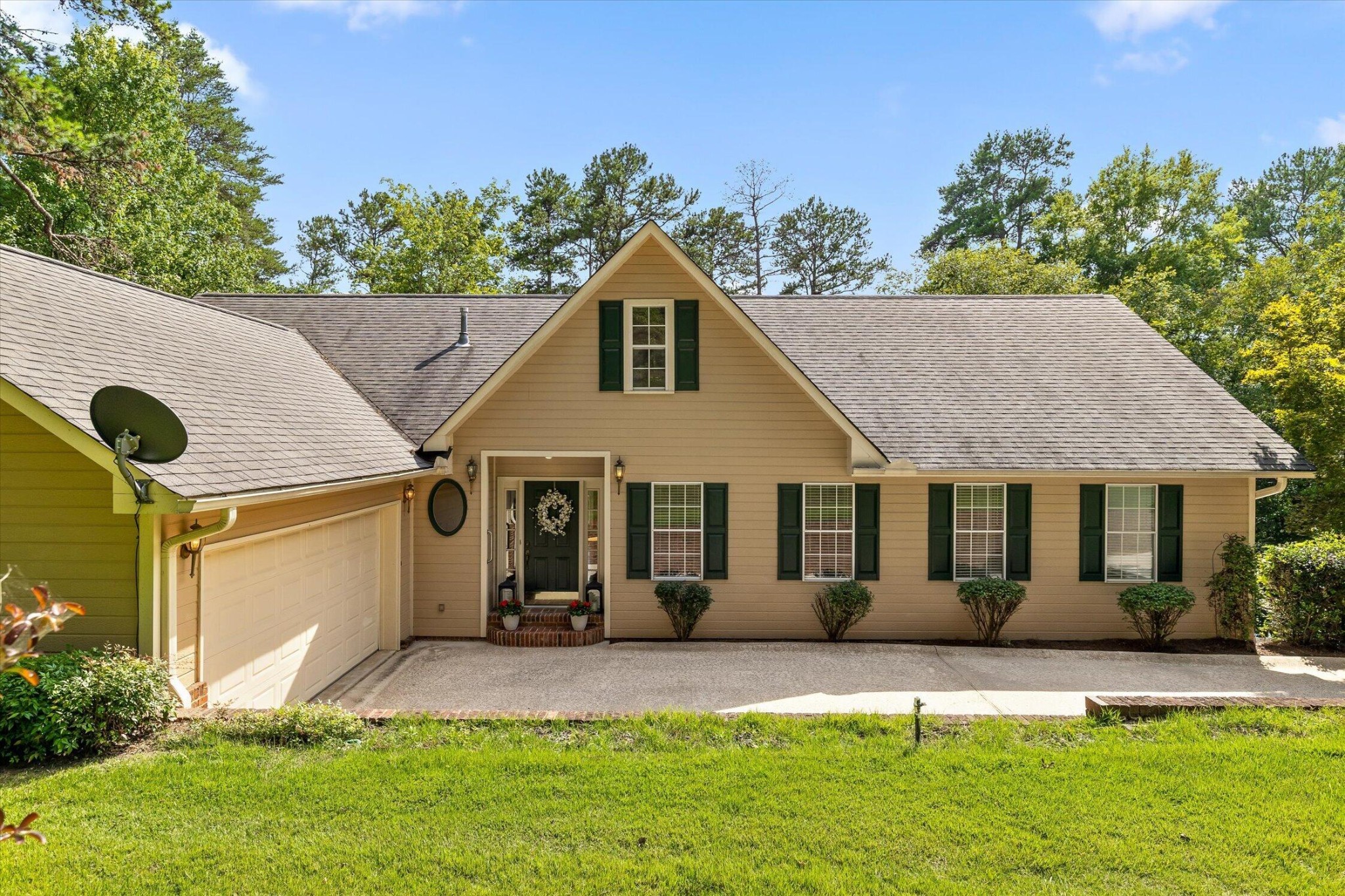 581 Pine Hollow Road