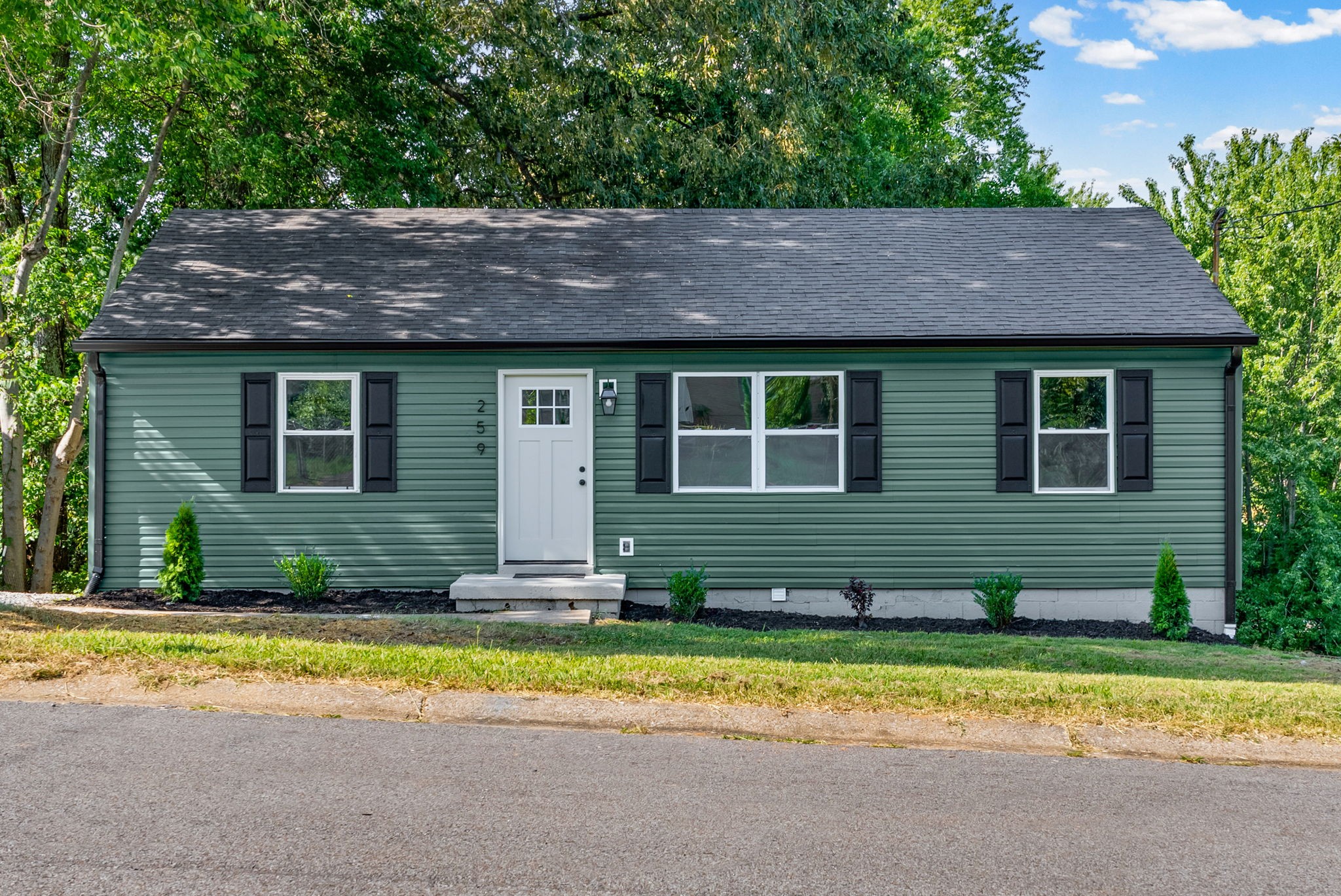 259 Raintree Dr