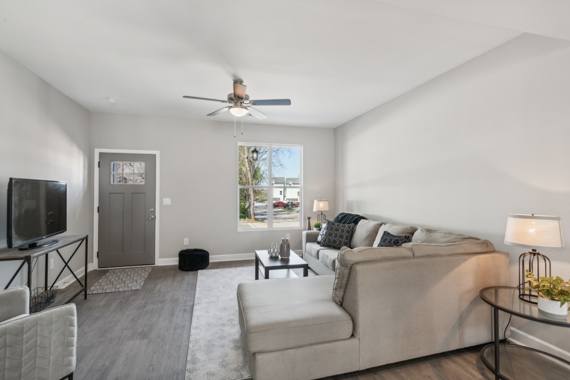 507 Highland Ct