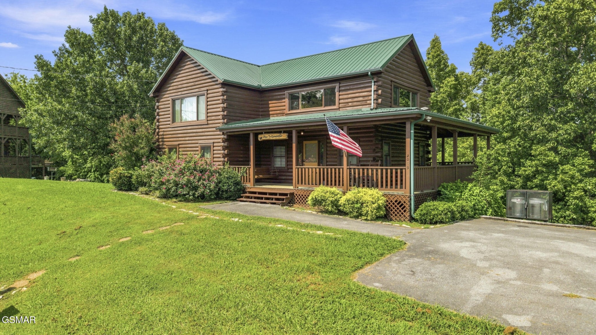 2043 Oakmont Drive