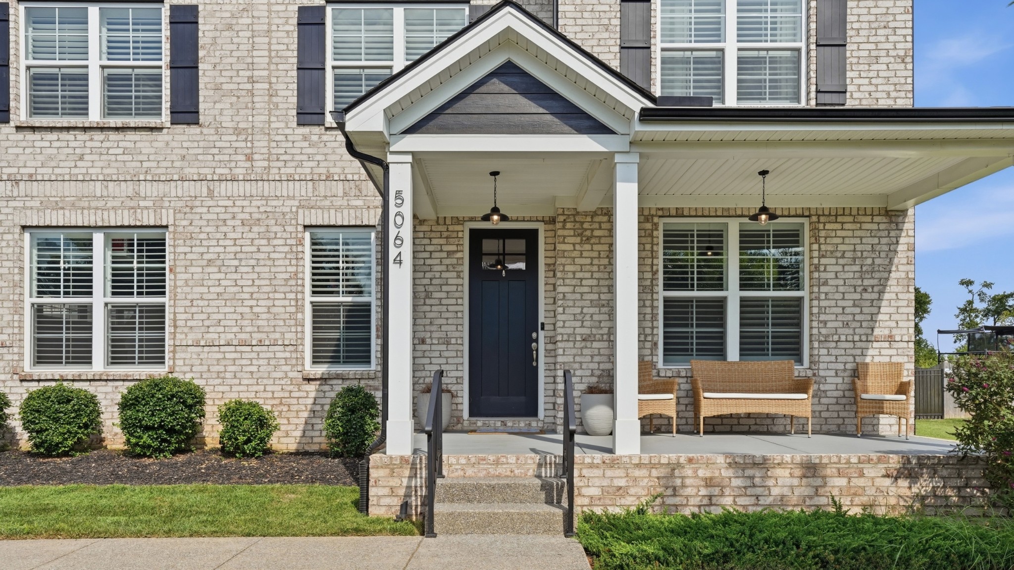 5064 Ozment Dr