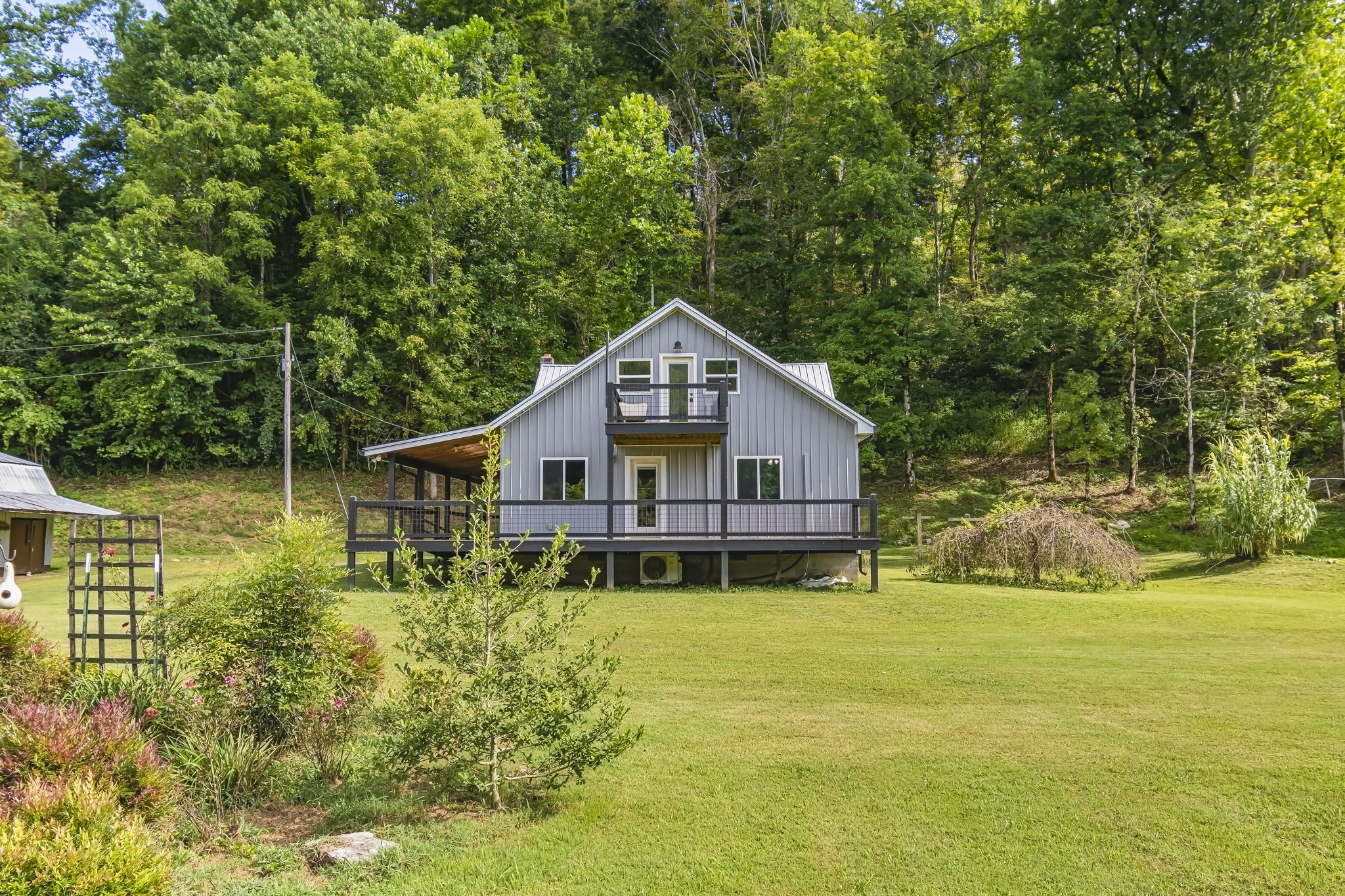 3344 Highway 438 E