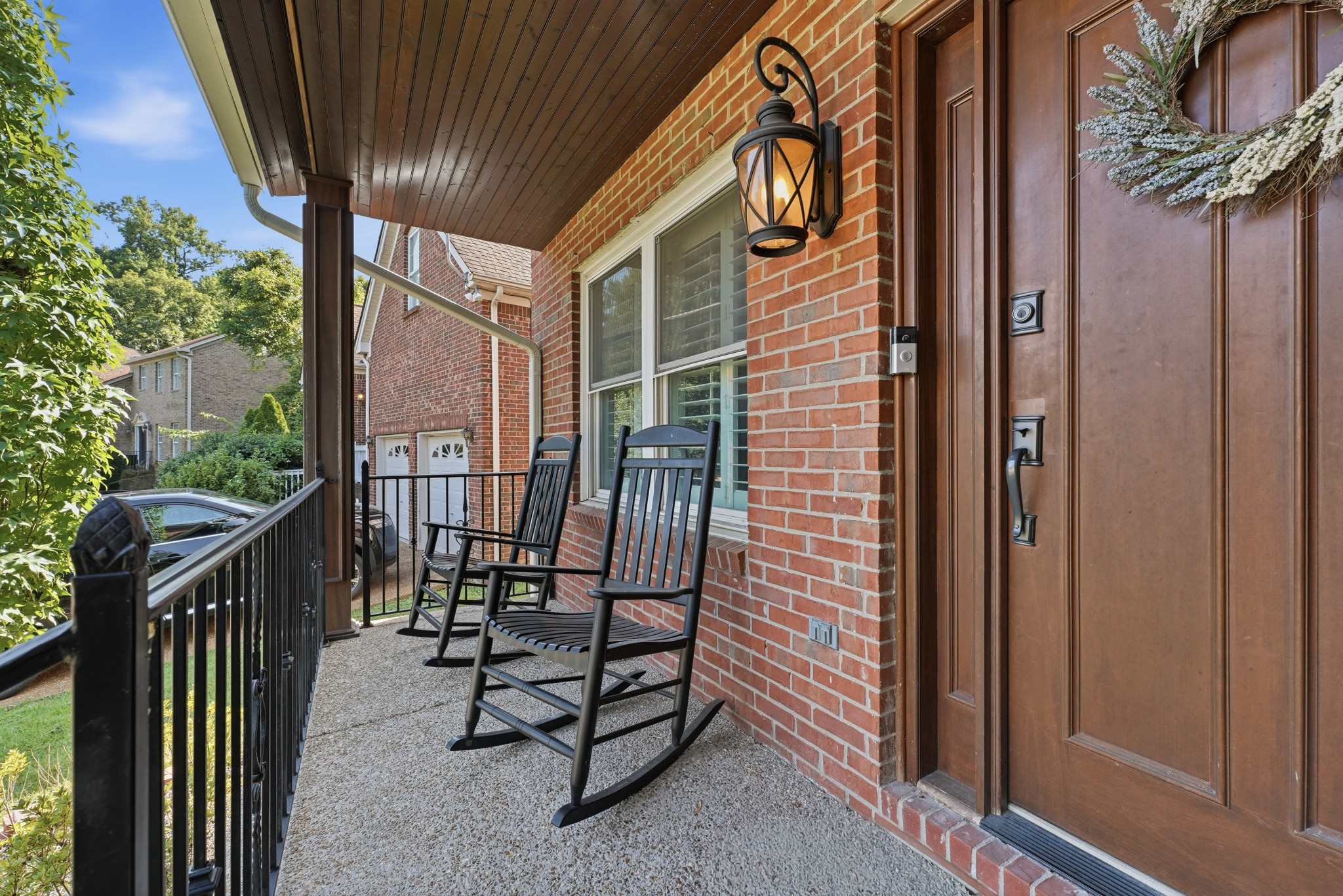 737 Cedar Crest Dr