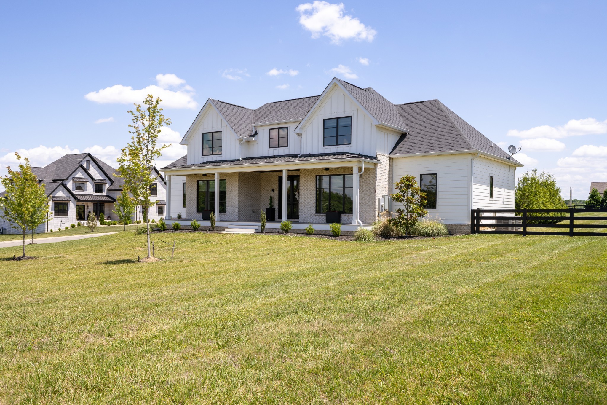 3000 Ora Ln