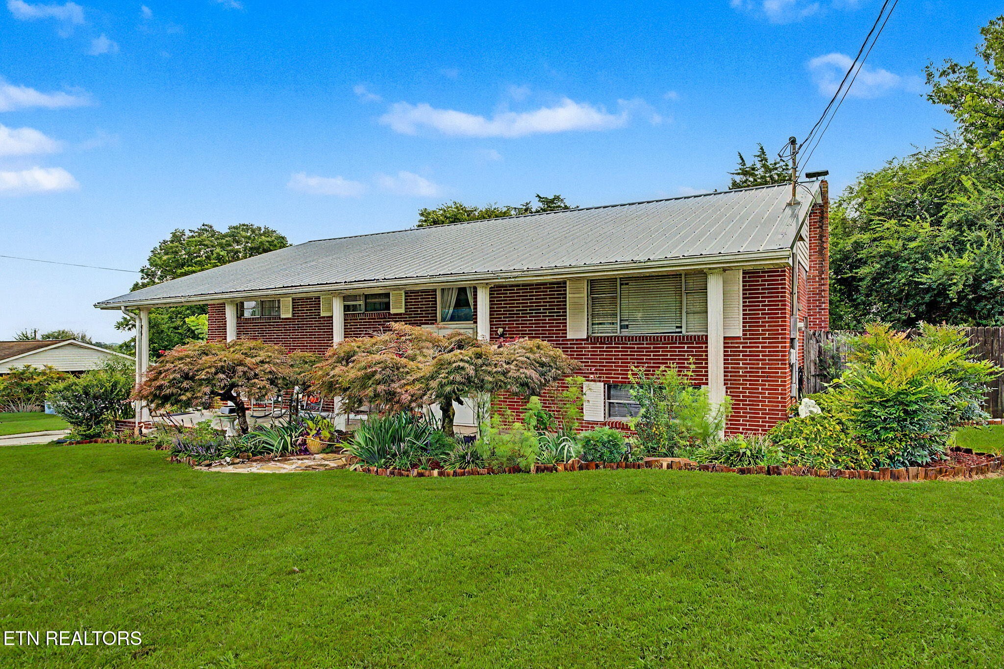 2737 Conrad Drive