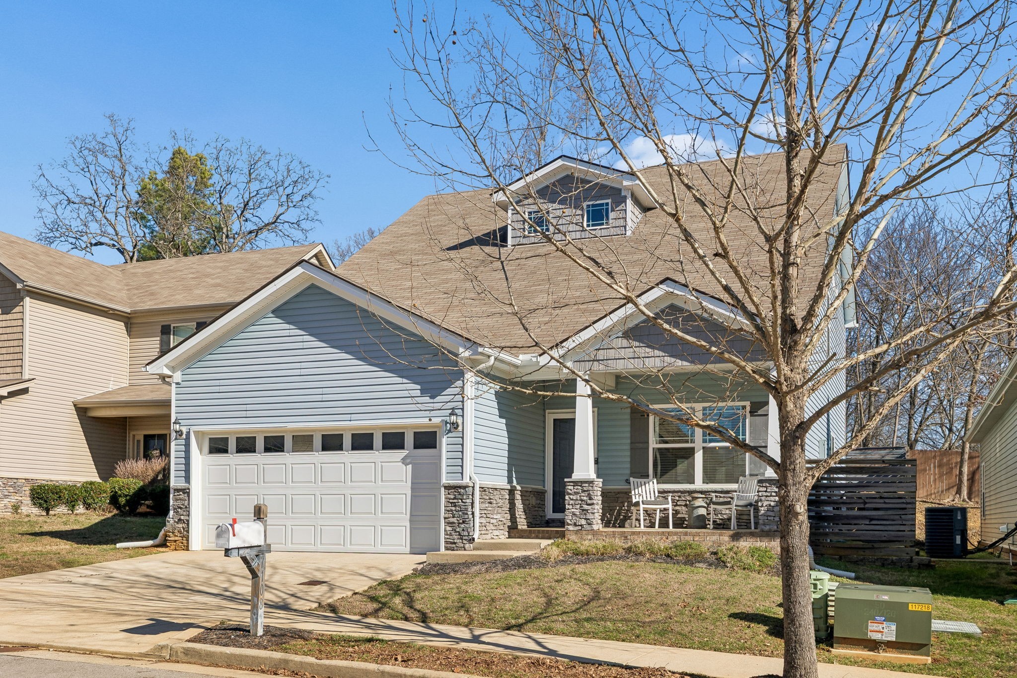 7108 Colquitt Way