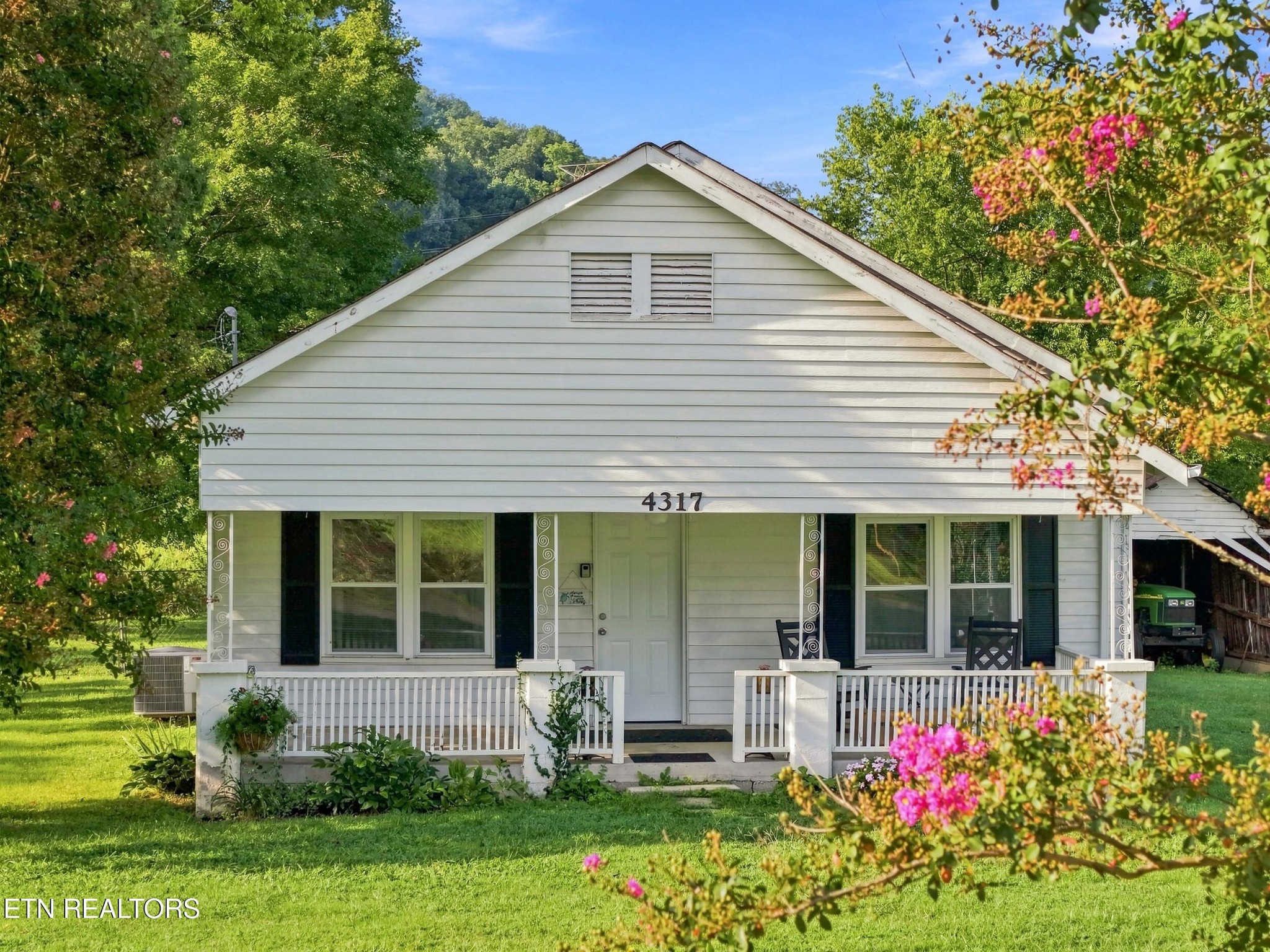 4317 Fulton Rd