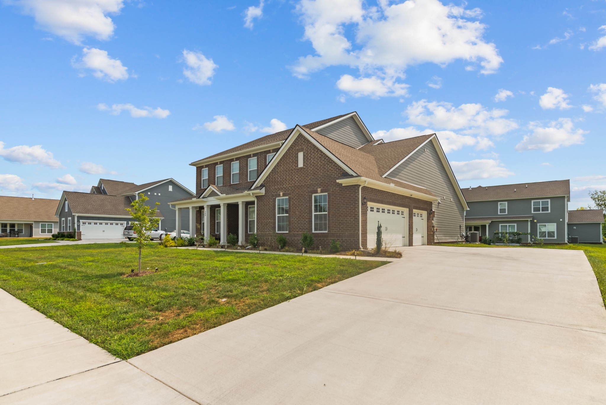 208 Spinelli Way