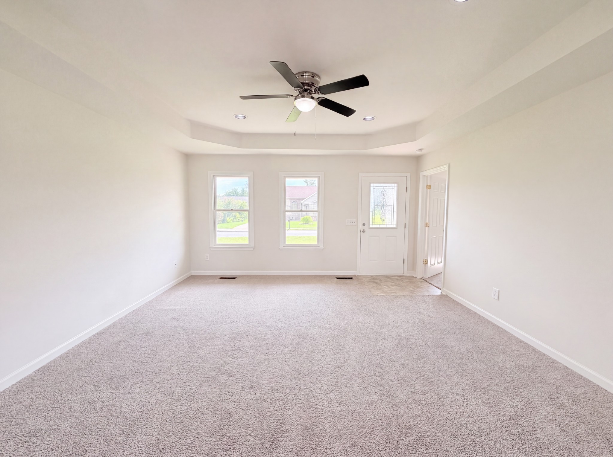 326 Gallop Ln