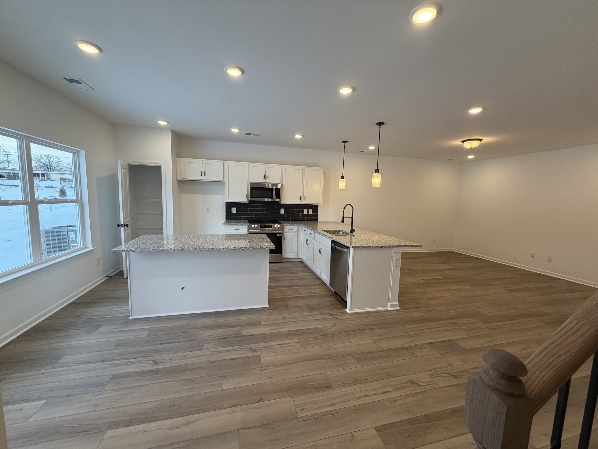 131 Yarrow Loop