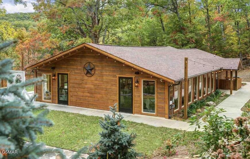 1163 Pine Mountain Road