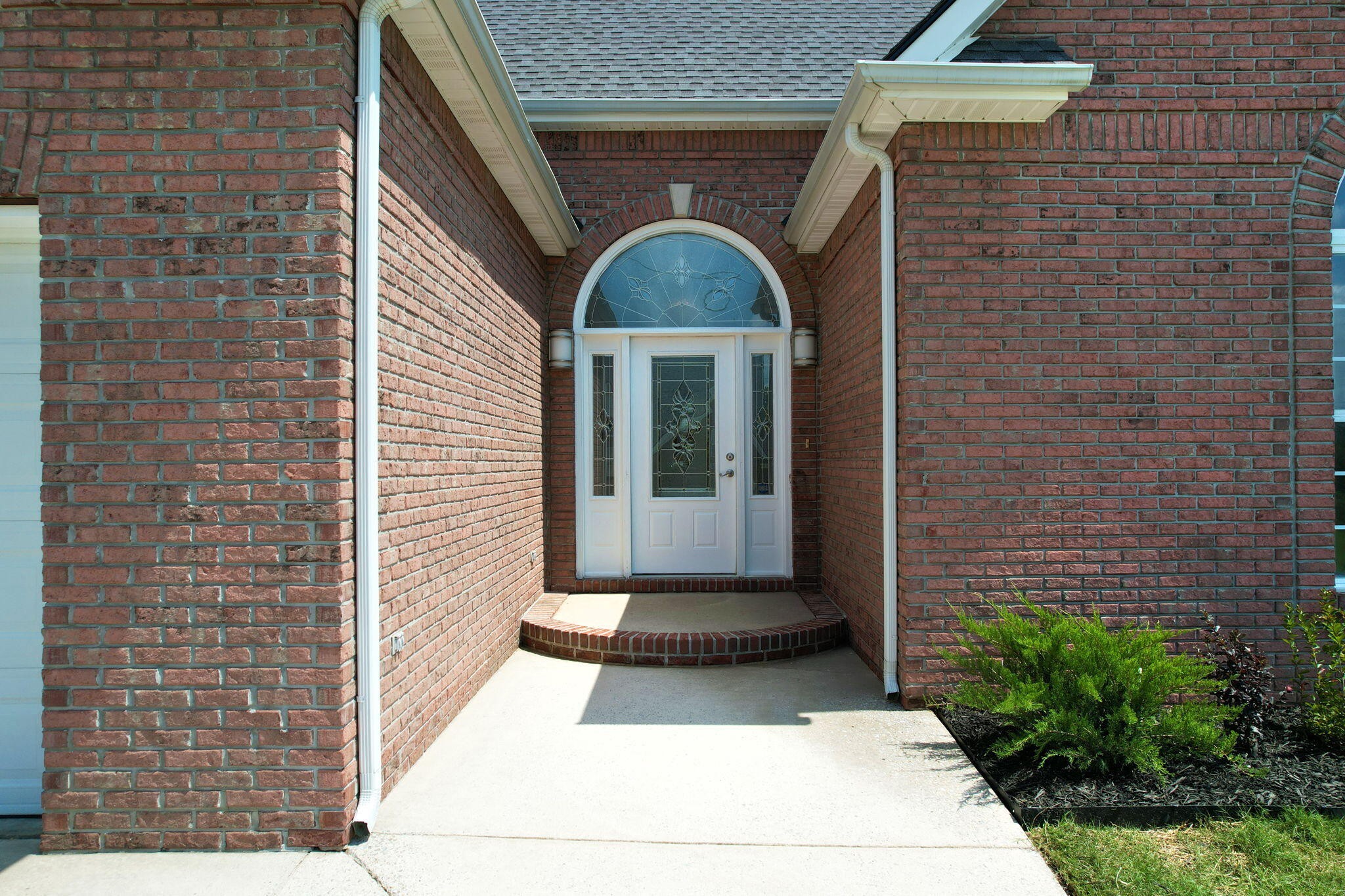 2266 Red Tail Lane