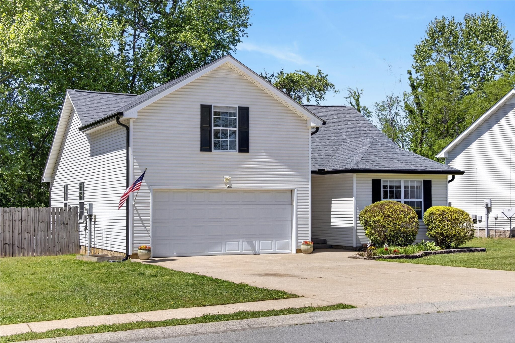 1481 Mutual Dr
