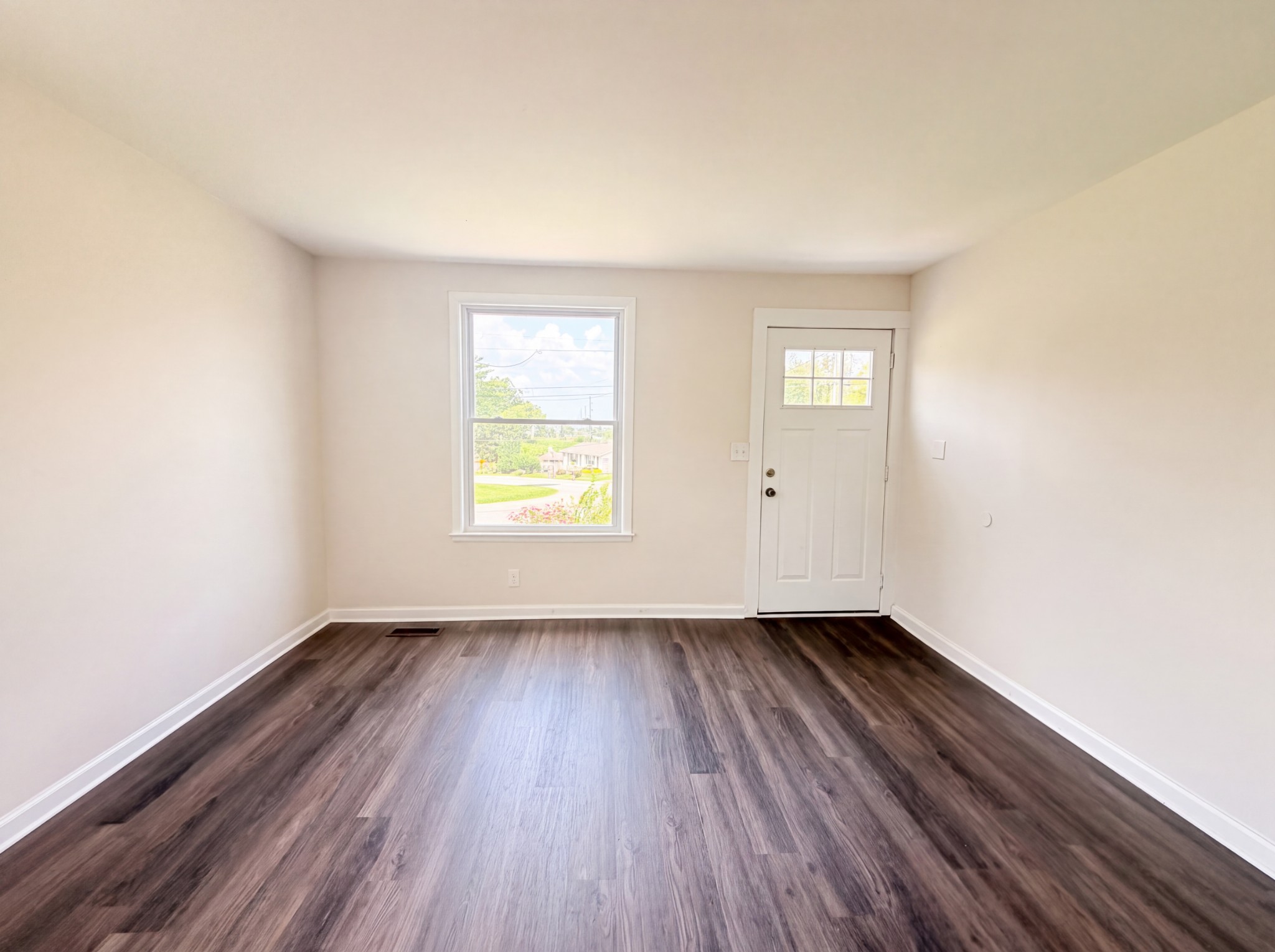 1447 Snell Blvd