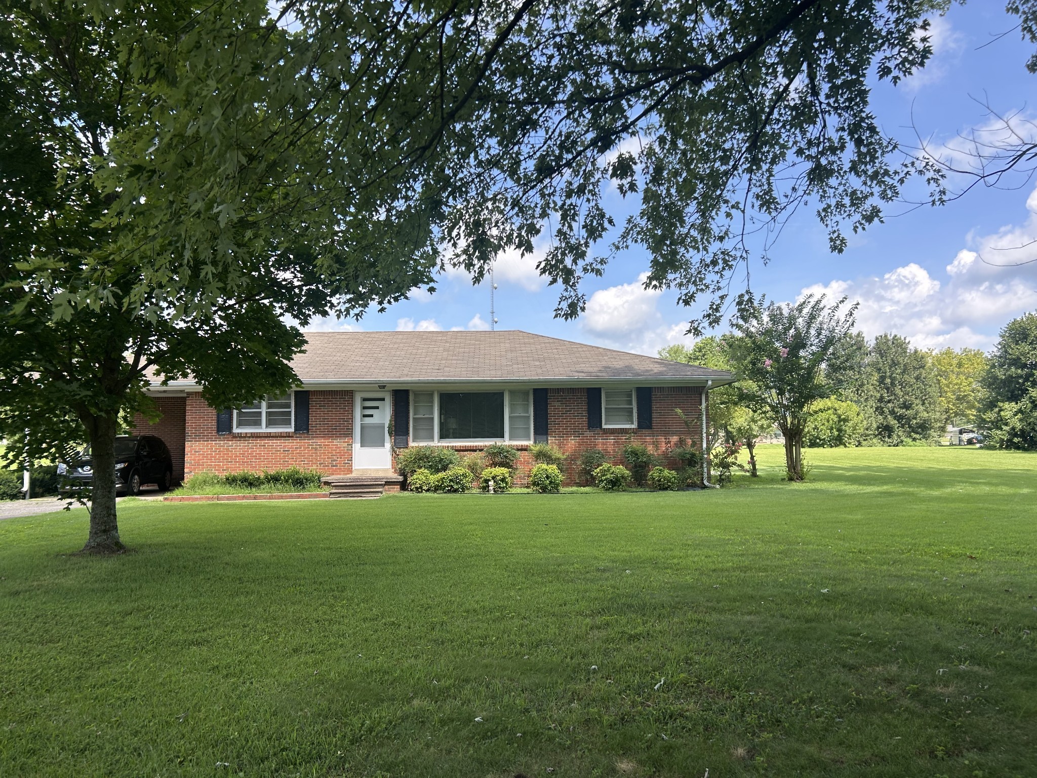 2629 Highway 43, S