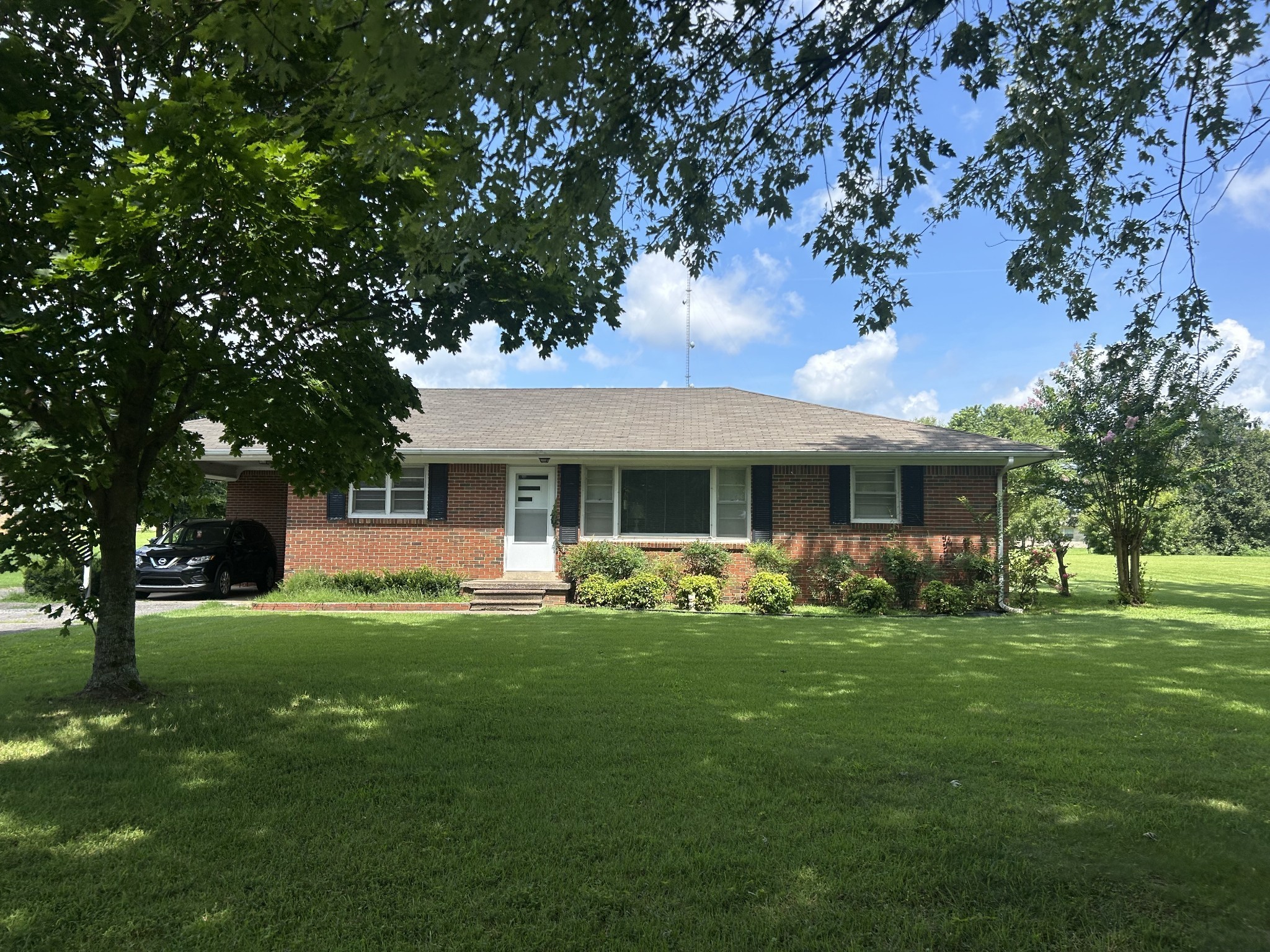 2629 Highway 43, S