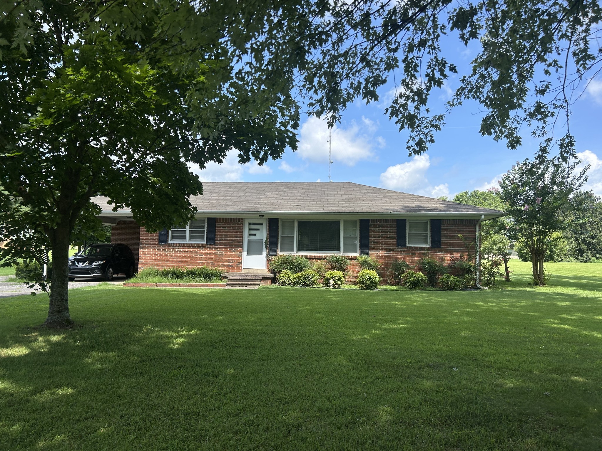 2629 Highway 43, S