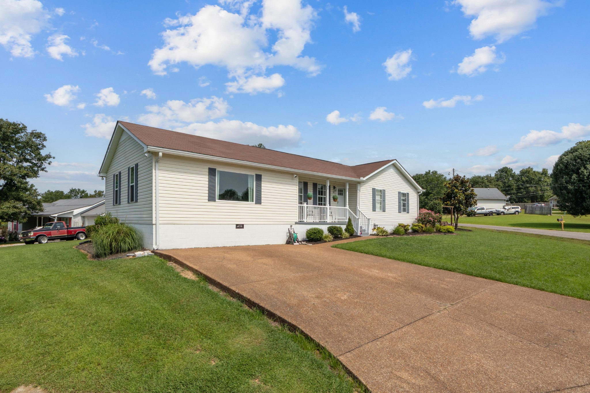 78 Patterson Cir