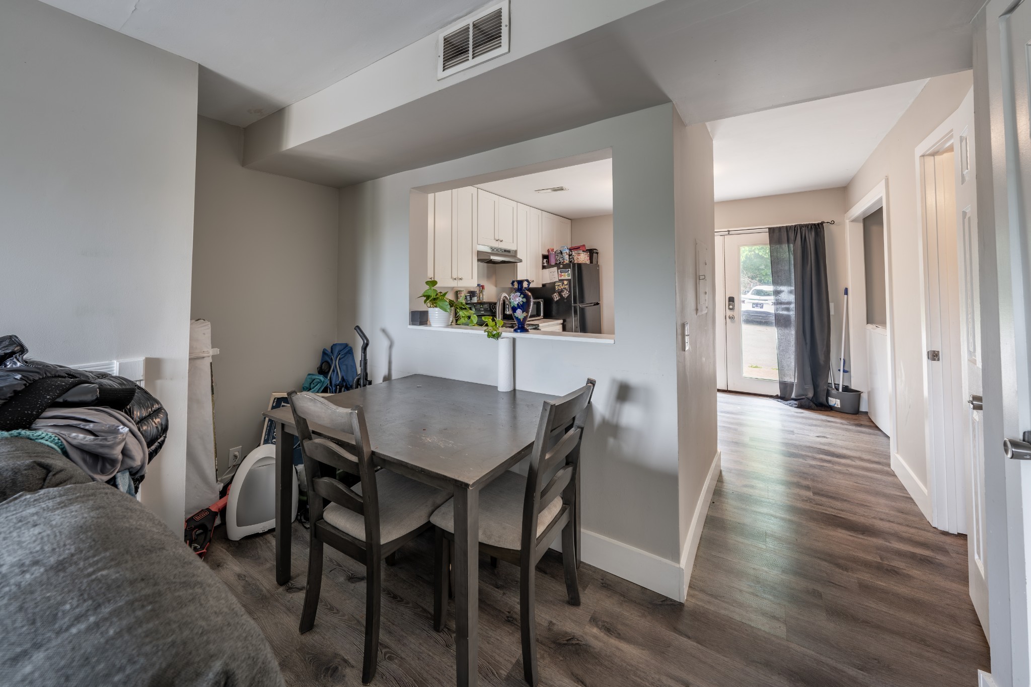 3316 Niagara Dr